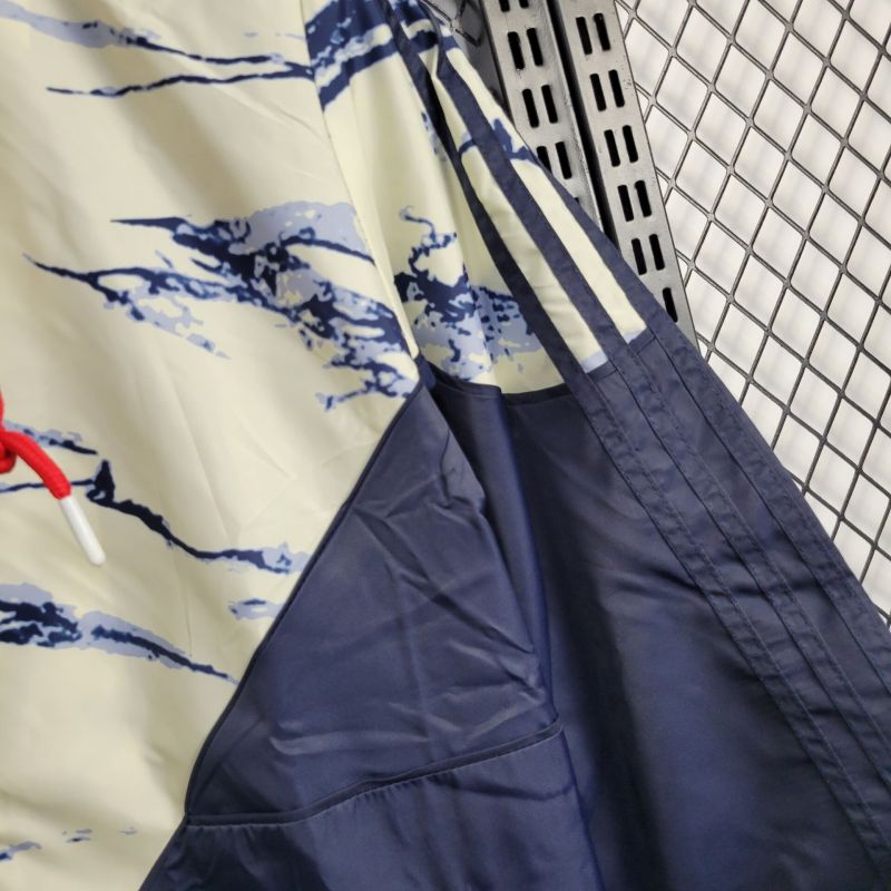 Włochy kurtki wiatrówka