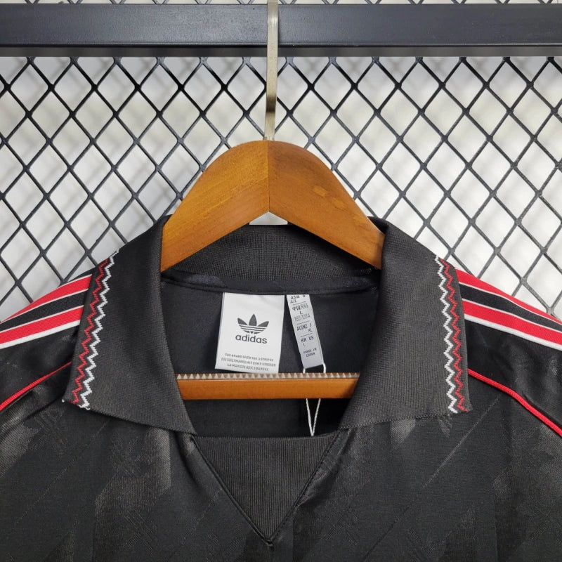 Koszulka Manchester United 2025 „Retro” z limitowanej edycji