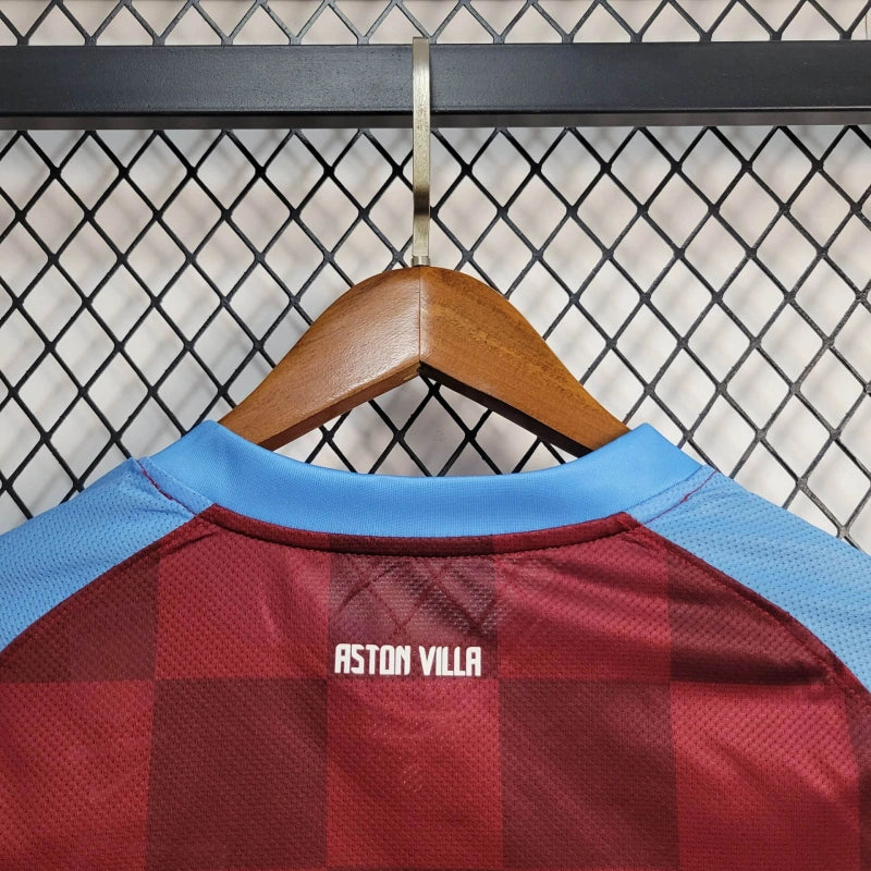 Koszulka domowa Aston Villa 2010