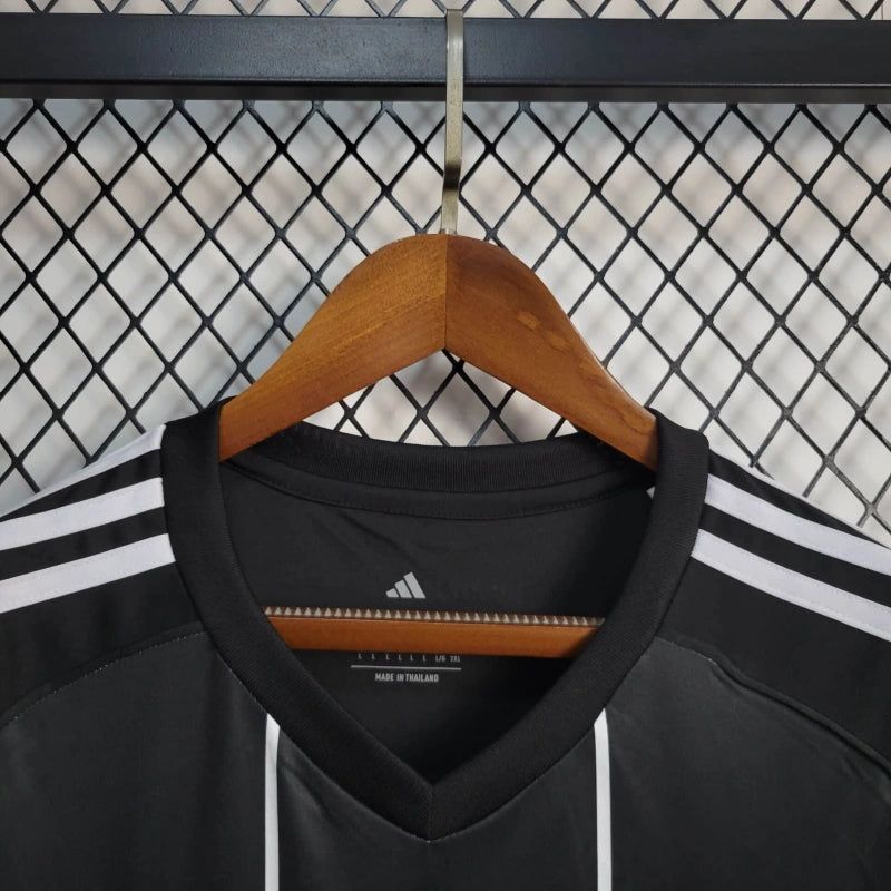 Koszulka czwarta Eintracht Frankfurt 2025