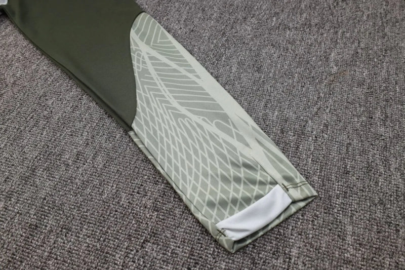 Dres treningowy FC Barcelona 2023