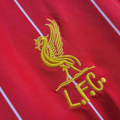 Koszulka domowa Liverpool 1981